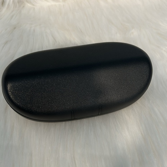 Porsche Carrera Authentic Sunglasses Case - Picture 7 of 8